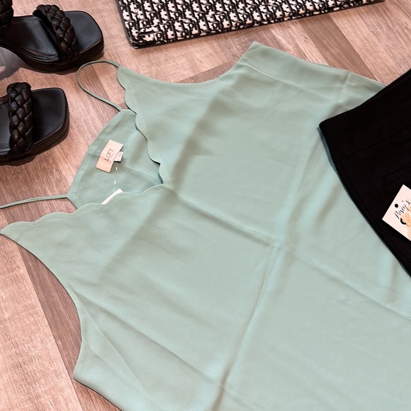 Sexy Dressy Tank - Picture 2 of 5